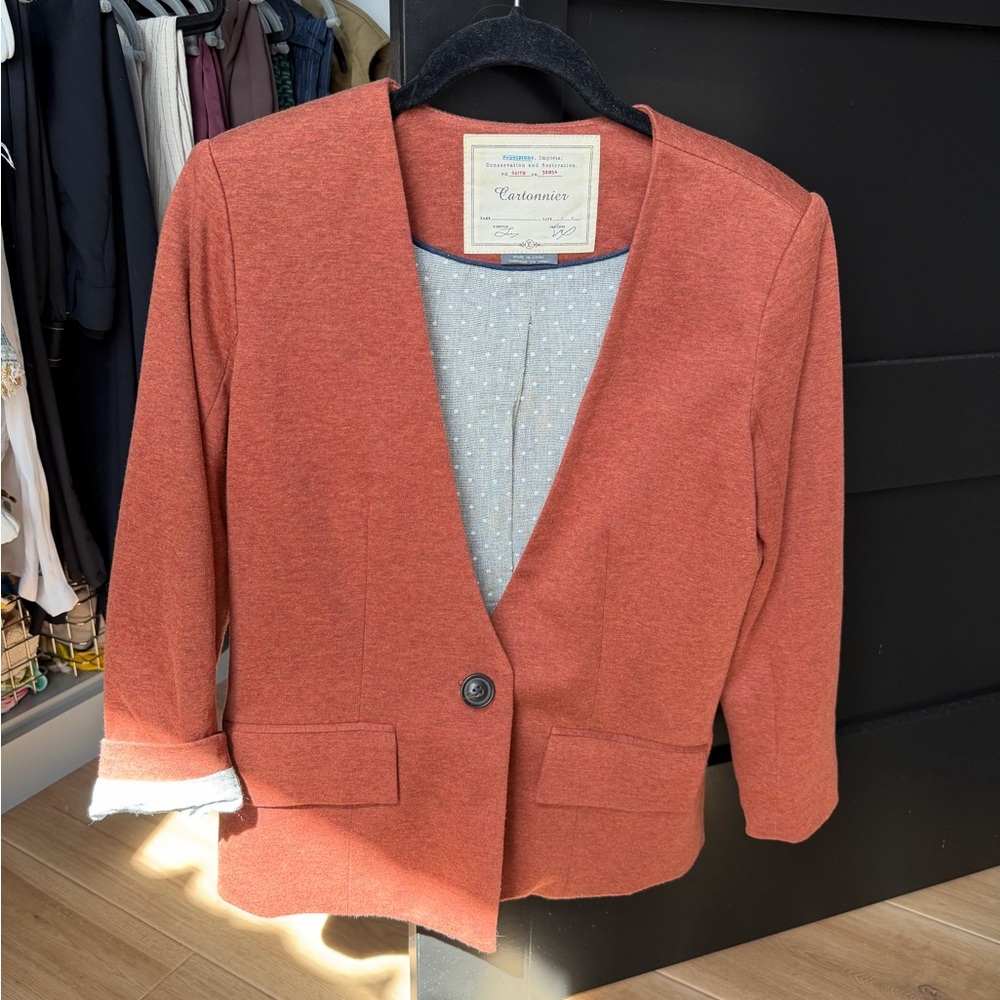 Cartonnier Women's Rust-Orange Single-Button Blazer